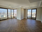 Продажа квартиры 3 комнаты 18 