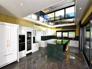 Продажа дома 1800м² 6 