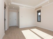 Продажа дома 300м² 9 