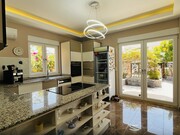 Продажа дома 296м² 12 