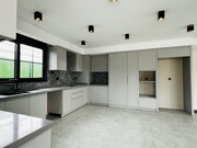 Продажа дома 300м² 6 