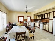 Продажа дома 250м² 10